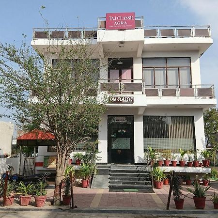 Taj Classic Agra Агра Екстериор снимка