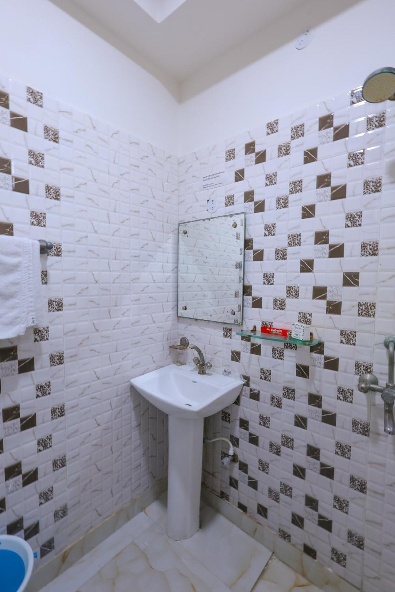 Taj Classic Agra Агра Екстериор снимка