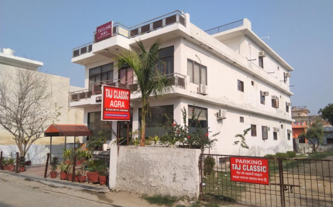 Taj Classic Agra Агра Екстериор снимка