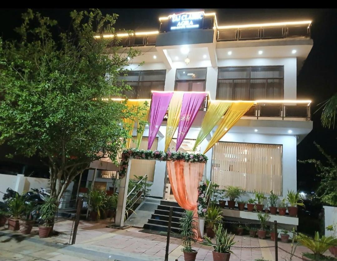Taj Classic Agra Агра Екстериор снимка